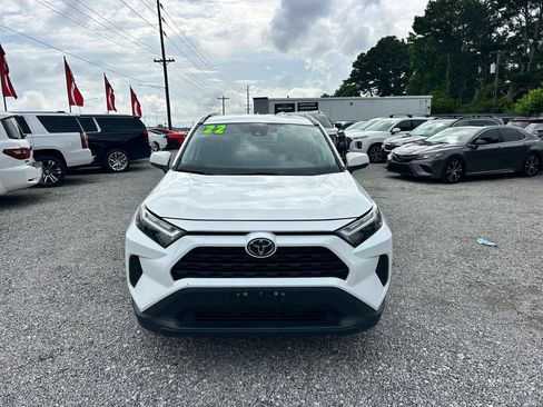 Used 2022 Toyota RAV4 XLE FWD image 14