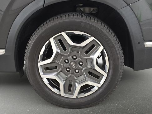Used 2022 Hyundai Santa Fe Limited FWD image 32