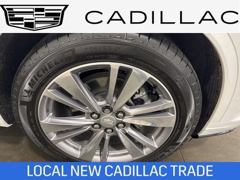 Used 2025 Cadillac XT6 Premium Luxury w/ Technology Package AWD/4WD image 9