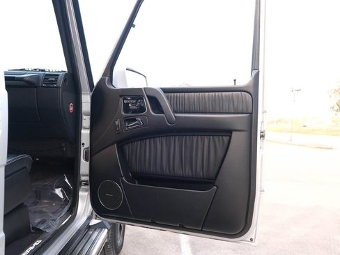 Used 2014 Mercedes-Benz G 63 AMG 4MATIC image 30