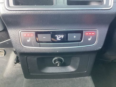 Used 2018 Audi Q5 2.0T Premium Plus w/ Premium Plus Package image 17