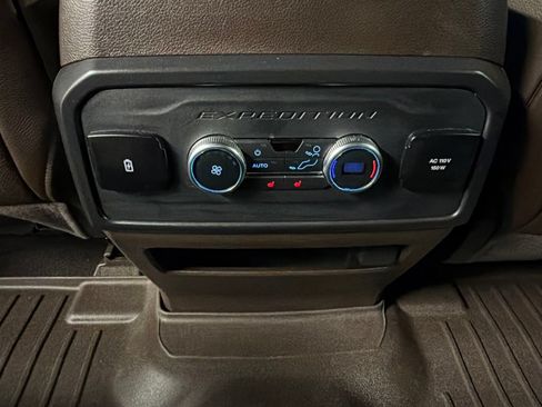 Certified 2022 Ford Expedition Max King Ranch AWD/4WD image 34