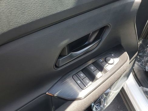 New 2026 Nissan Kicks S FWD image 10