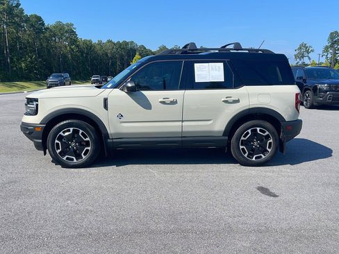 Used 2024 Ford Bronco Sport Outer Banks w/ Tech Package AWD/4WD image 4