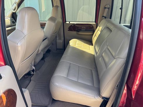 Used 2002 Ford F350 Lariat image 31