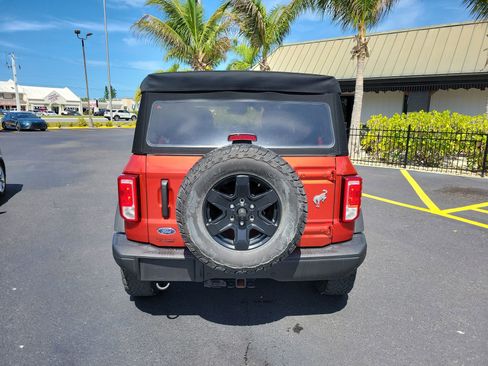 Used 2022 Ford Bronco Black Diamond AWD/4WD image 7