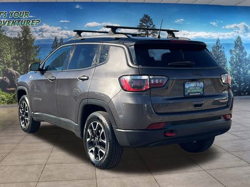 Used 2019 Jeep Compass Trailhawk image 7