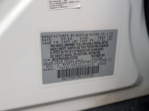 Used 2024 Nissan Kicks SR w/ SR Premium Package FWD image 36