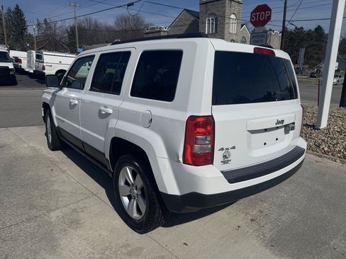 Used 2015 Jeep Patriot Sport w/ Power Value Group AWD/4WD image 3