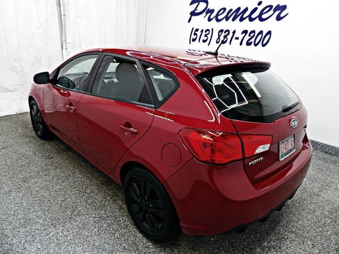Used 2013 Kia Forte EX image 4