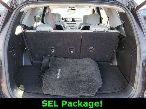 Used 2022 Hyundai Palisade SEL w/ Premium Package image 24