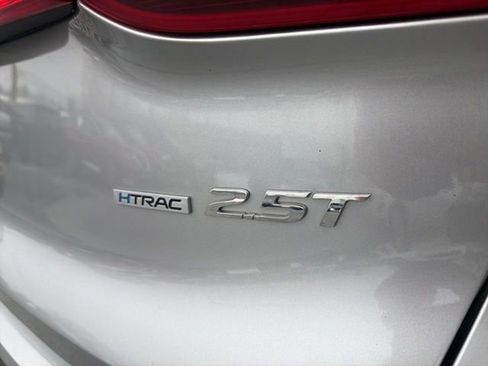 Used 2021 Hyundai Santa Fe Limited w/ Cargo Package image 11