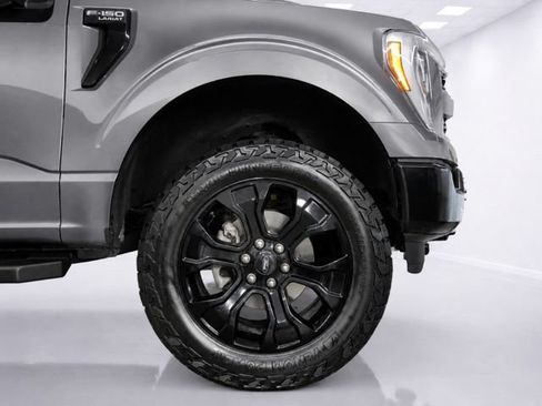 Used 2023 Ford F150 Lariat w/ Equipment Group 502A High AWD/4WD image 13