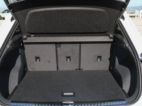 New 2025 Audi Q3 2.0T Premium image 43