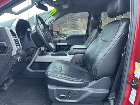 Used 2019 Ford F350 Lariat w/ Lariat Value Package image 19