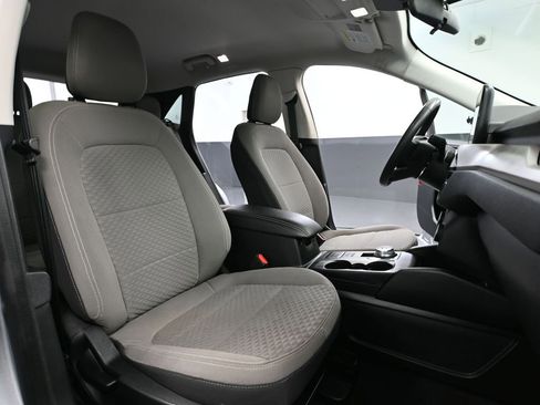Used 2022 Ford Escape SE w/ Convenience Package FWD image 46