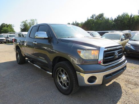Used 2013 Toyota Tundra 2WD Double Cab image 10
