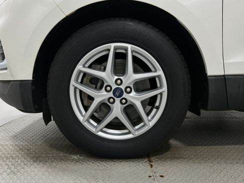 Used 2022 Ford Edge SEL AWD/4WD image 35