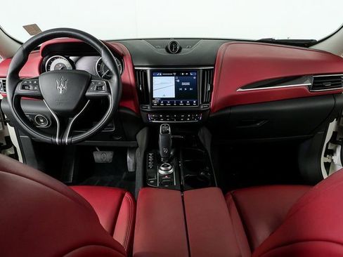 Certified 2022 Maserati Levante Modena image 19