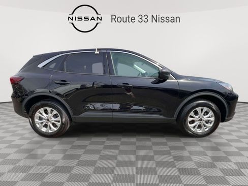 Used 2024 Ford Escape Active AWD/4WD image 5