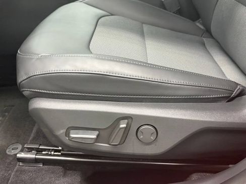Used 2023 Kia Niro EX FWD image 12