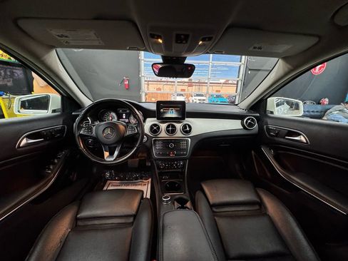 Used 2017 Mercedes-Benz GLA 250 4MATIC image 33