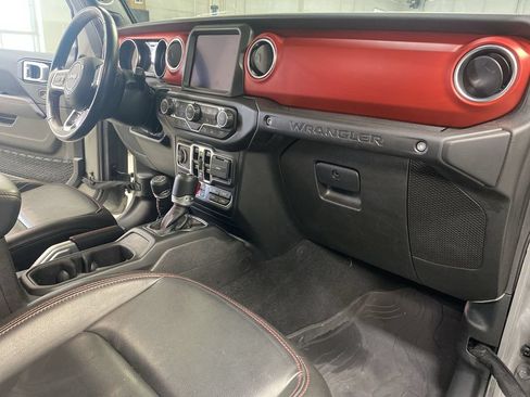Used 2022 Jeep Wrangler Unlimited Rubicon w/ Steel Bumper Group AWD/4WD image 37