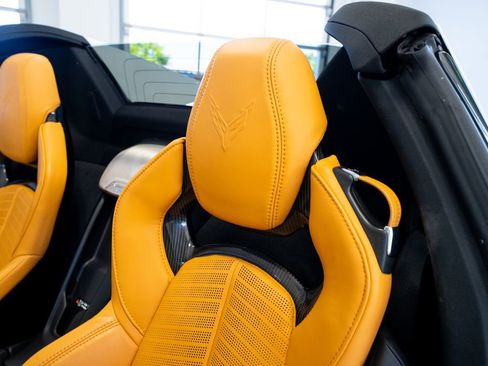 Used 2021 Chevrolet Corvette Stingray Preferred Conv w/ Battery Protection Package RWD image 36