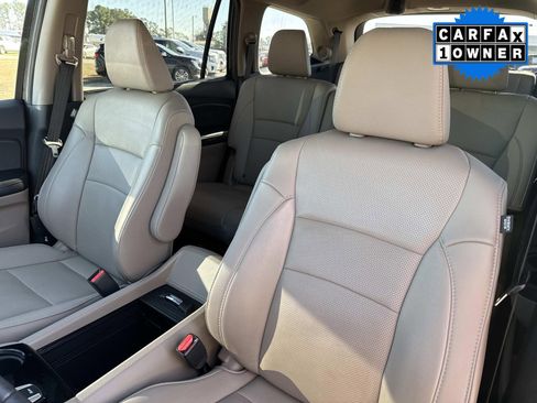 Used 2018 Honda Pilot Elite image 23