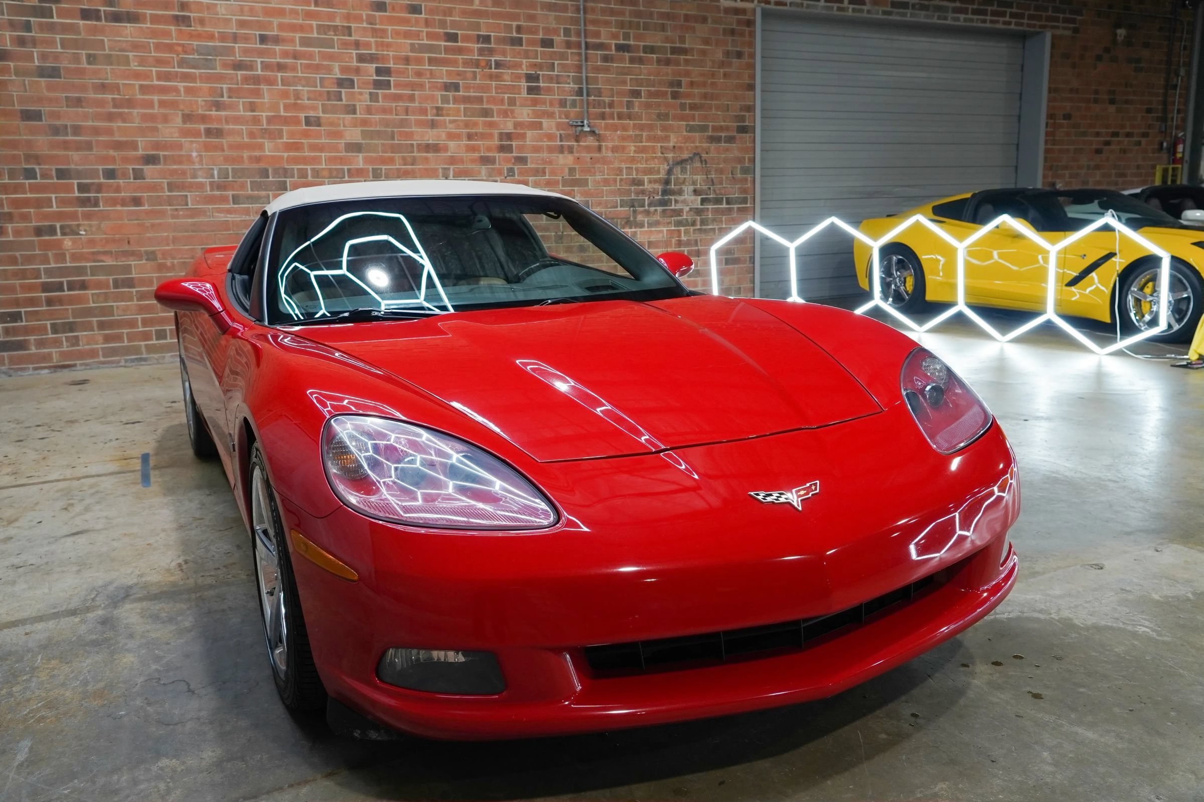 Used 2008 Chevrolet Corvette Convertible w/ Preferred Equipment Group RWD image 4