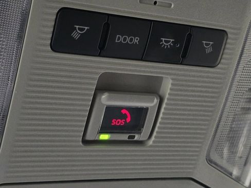 Certified 2024 Toyota RAV4 XLE image 31