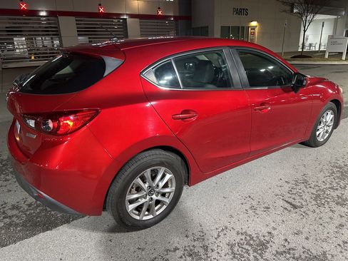 Used 2016 MAZDA MAZDA3 i Sport w/ Preferred Equipment Package image 5