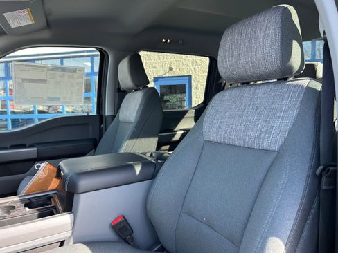 New 2026 Ford F550 4x4 Crew Cab w/ XLT Value Package image 45