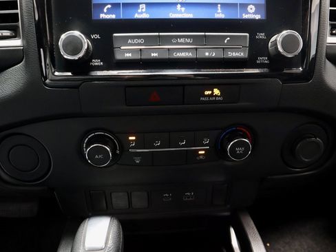 Certified 2023 Nissan Frontier SV w/ Tow Package image 34