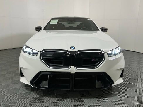 Used 2026 BMW M5 w/ Carbon Package AWD/4WD image 3