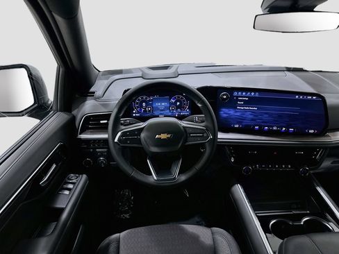 Used 2026 Chevrolet Tahoe LS w/ LPO, Dark Essentials Package RWD image 22