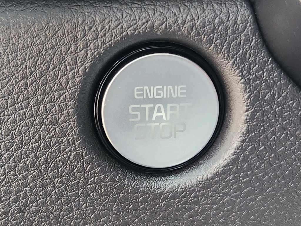 New 2027 Kia Carnival EX FWD image 21