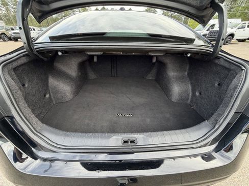 Used 2023 Nissan Altima 2.5 SV image 24