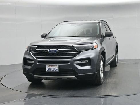 Certified 2021 Ford Explorer XLT image 57