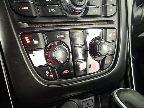 Used 2018 Buick Cascada Premium image 18