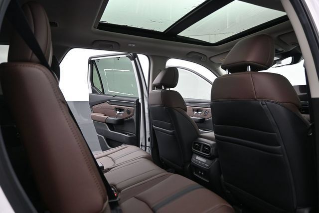 New 2026 Honda Pilot Touring image 16