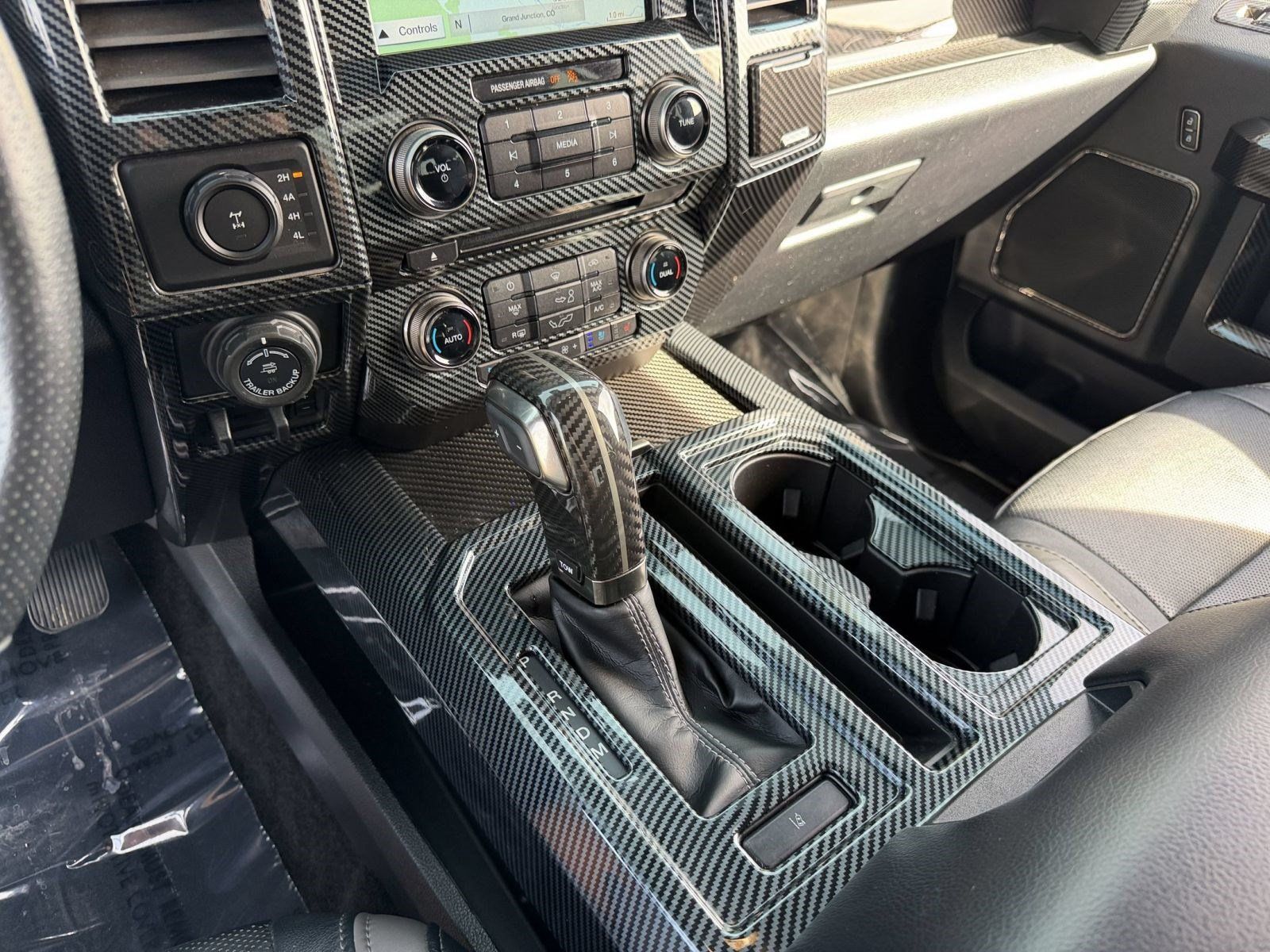 Used 2018 Ford F150 Raptor w/ Equipment Group 802A Luxury AWD/4WD image 19