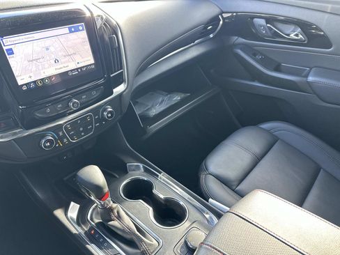 Certified 2023 Chevrolet Traverse RS image 36