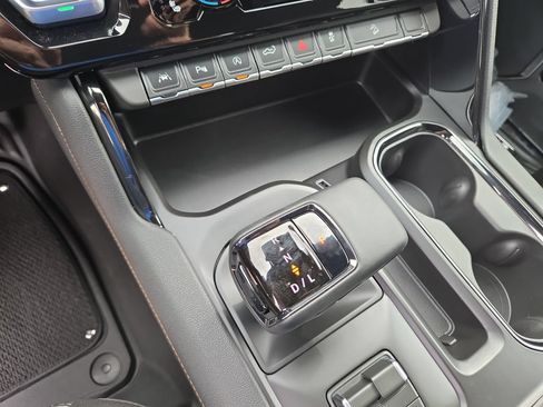 New 2026 GMC Sierra 1500 AT4 w/ Technology Package AWD/4WD image 28