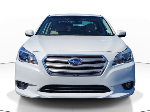 Used 2017 Subaru Legacy 2.5i Premium image 2