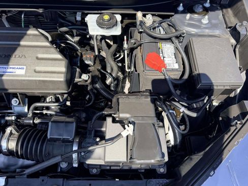Used 2019 Honda CR-V Touring image 12