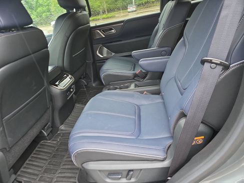 Used 2026 INFINITI QX80 4WD w/ Sport Exterior Package image 7