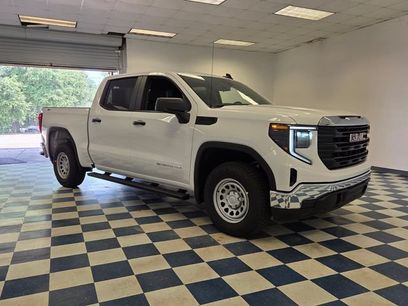 New 2026 GMC Sierra 1500 Pro w/ Pro Value Package