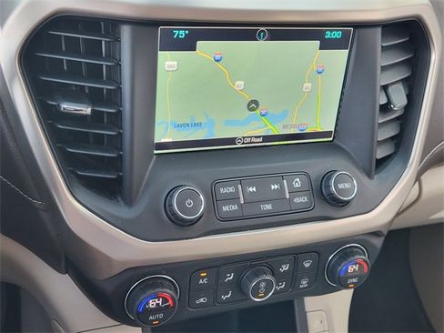 Used 2018 GMC Acadia Denali w/ Technology Package image 17