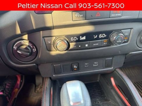 Certified 2024 Nissan Frontier PRO-4X w/ Technology Package AWD/4WD image 13
